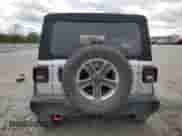 2022 Jeep Wrangler Sport с VIN 1C4GJXAG4NW195637, выставлен на аукционе Copart как лот 51852175 с пробегом 35 981 миль миль и Списание • Salvage title. История ставок и продаж доступна на DreamBid. Изображение 6.