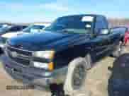 2006 Chevrolet Silverado 1500 Work Truck с VIN 3GCEC14X76G213817, выставлен на аукционе IAAI как лот 41817367 с пробегом 181 860 миль миль и . История ставок и продаж доступна на DreamBid. Изображение 17.