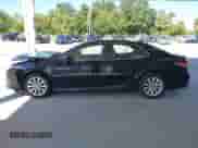 2020 Toyota Camry LE z VIN 4T1C11AK6LU378364, wystawiony jako IAAI lot #43218845 z przebiegiem 157 524 mil mil oraz . Historia ofert i sprzedaży dostępna na DreamBid. Obrazek 14.