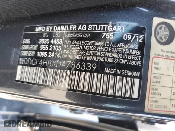 2013 Mercedes-Benz C 250 Sport с VIN WDDGF4HBXDA786339, выставлен на аукционе Copart как лот 60758555 с пробегом 92 795 миль миль и Списание • Salvage title. История ставок и продаж доступна на DreamBid. Изображение 13.