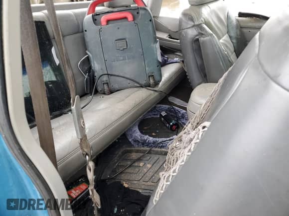 1995 Chevrolet Silverado 2500 с VIN 2GCFK29K9S1107351, выставлен на аукционе Copart как лот 49819485 с пробегом Не указан миль и Списание • Salvage title. История ставок и продаж доступна на DreamBid. Изображение 10.