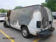 2010 Ford Econoline Cargo Commercial с VIN 1FTNE1EW7ADA69644, выставлен на аукционе IAAI как лот 42464065 с пробегом Не указан миль и . История ставок и продаж доступна на DreamBid. Изображение 3.