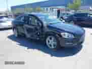 2016 Volvo S60 T5 Premier с VIN YV1612TK2G2415958, выставлен на аукционе IAAI как лот 42740502 с пробегом 72 590 миль миль и . История ставок и продаж доступна на DreamBid. Изображение 1.