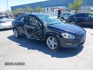 2016 Volvo S60 T5 Premier с VIN YV1612TK2G2415958, выставлен на аукционе IAAI как лот 42740502 с пробегом 72 590 миль миль и . История ставок и продаж доступна на DreamBid. Изображение 1.