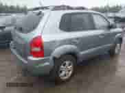 2008 Hyundai Tucson SE with VIN KM8JN72D58U909608, listed as a IAAI auction lot 42977425 with 131,147 mi miles and . Bid and sale history available at DreamBid. Image 4.