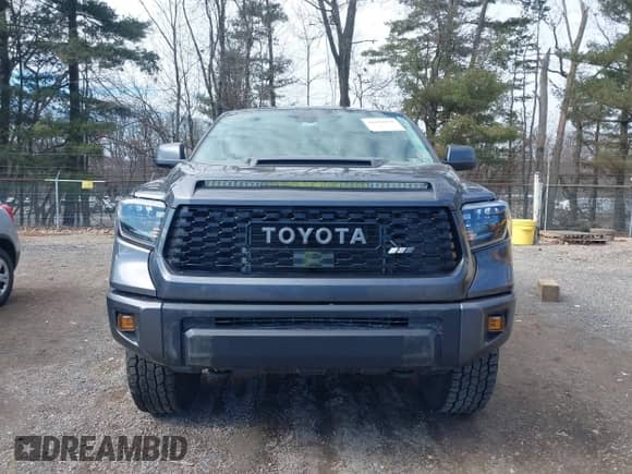 2021 Toyota Tundra SR5 z VIN 5TFDY5F19MX015729, wystawiony jako IAAI lot #41694978 z przebiegiem 72 283 mil mil oraz . Historia ofert i sprzedaży dostępna na DreamBid. Obrazek 13.