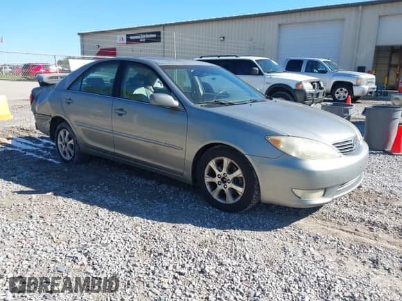 2005 Toyota Camry XLE с VIN 4T1BF30K85U594746, выставлен на аукционе IAAI как лот 43500535 с пробегом 173 307 миль миль и . История ставок и продаж доступна на DreamBid. Изображение 1.