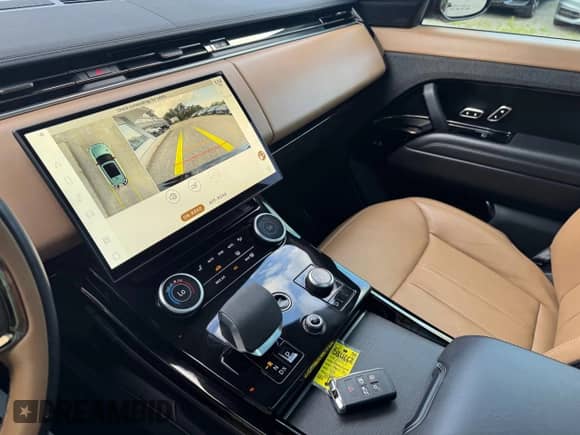 2023 Land Rover Range Rover Sport SE Dynamic с VIN SAL1L9FU4PA103557, выставлен на аукционе Copart как лот 64896345 с пробегом 36 544 миль миль и Чистый • Clean title. История ставок и продаж доступна на DreamBid. Изображение 10.