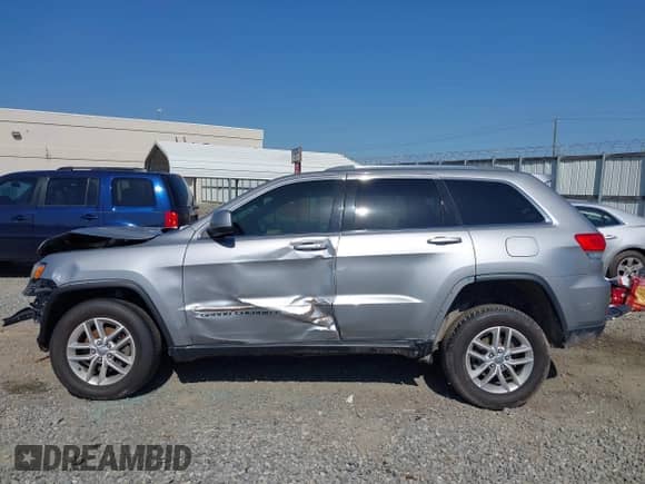 2018 Jeep Grand Cherokee Altitude с VIN 1C4RJEAG6JC149428, выставлен на аукционе IAAI как лот 42007543 с пробегом 67 319 миль миль и . История ставок и продаж доступна на DreamBid. Изображение 15.