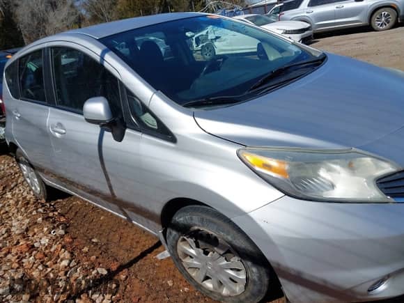 2014 Nissan Note SV with VIN 3N1CE2CP0EL423502, listed as a IAAI auction lot 41606937 with 119,649 mi miles and . Bid and sale history available at DreamBid. Image 13.