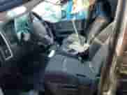 2010 Dodge 1500 Laramie z VIN 1D7RV1CT2AS211331, wystawiony jako Copart lot #71680265 z przebiegiem Nie podano mil oraz Szkoda całkowita • Salvage title. Historia ofert i sprzedaży dostępna na DreamBid. Obrazek 7.