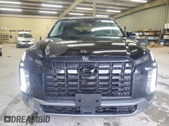 2023 Hyundai Palisade SE с VIN KM8R1DGE1PU560136, выставлен на аукционе Copart как лот 69893024 с пробегом Не указан миль и Списание • Salvage title. История ставок и продаж доступна на DreamBid. Изображение 5.