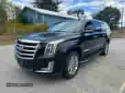 2019 Cadillac Escalade with VIN 1GYS4GKJXKR182648, listed as a Copart auction lot 75944624 with 192,221 mi miles and Clean title. Bid and sale history available at DreamBid. Image 2.