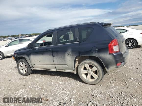 2011 Jeep Compass Latitude с VIN 1J4NT1FB9BD178460, выставлен на аукционе Copart как лот 84483115 с пробегом 186 971 миль миль и Чистый • Clean title. История ставок и продаж доступна на DreamBid. Изображение 2.