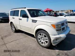 2007 Dodge Nitro R/T с VIN 1D8GT58697W736245, выставлен на аукционе Copart как лот 80461855 с пробегом 246 118 миль миль и Списание • Salvage title. История ставок и продаж доступна на DreamBid. Изображение 4.