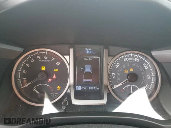 2021 Toyota Tacoma SR5 with VIN 5TFAZ5CN3MX098288, listed as a Copart auction lot 81489995 with 80,073 mi miles and Non repairable. Bid and sale history available at DreamBid. Image 9.