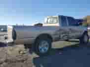1997 Toyota Tacoma z VIN 4TAWM72NXVZ328170, wystawiony jako Copart lot #81649744 z przebiegiem 171 620 mil mil oraz Szkoda całkowita • Salvage title. Historia ofert i sprzedaży dostępna na DreamBid. Obrazek 3.