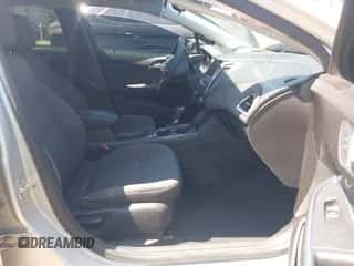 2019 Chevrolet Cruze LT с VIN 1G1BE5SM0K7144223, выставлен на аукционе IAAI как лот 43086890 с пробегом 139 120 миль миль и . История ставок и продаж доступна на DreamBid. Изображение 5.