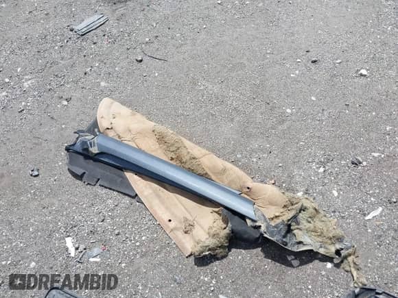 2009 Land Rover Discovery с VIN SALAK25429A510520, выставлен на аукционе IAAI как лот 42334117 с пробегом 116 725 миль миль и . История ставок и продаж доступна на DreamBid. Изображение 12.