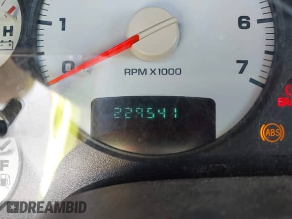2003 Dodge 1500 ST with VIN 1D7HA18N63J652406, listed as a IAAI auction lot 43174700 with 229,541 mi miles and . Bid and sale history available at DreamBid. Image 15.