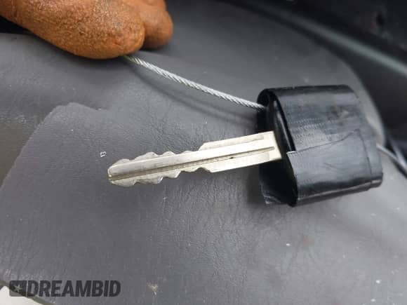 2001 Chevrolet Prizm с VIN 1Y1SK52851Z423703, выставлен на аукционе IAAI как лот 42169702 с пробегом Не указан миль и . История ставок и продаж доступна на DreamBid. Изображение 11.