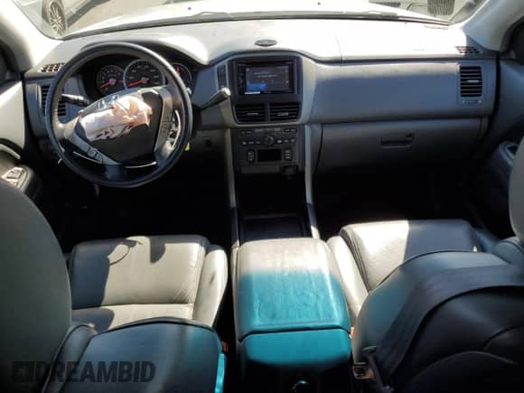 2006 Honda Pilot EX-L z VIN 5FNYF28596B000733, wystawiony jako Copart lot #67869345 z przebiegiem 101 943 mil mil oraz Szkoda całkowita • Salvage title. Historia ofert i sprzedaży dostępna na DreamBid. Obrazek 8.