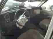 1998 Chevrolet Tahoe с VIN 3GNEC18R3WG122904, выставлен на аукционе Copart как лот 57752554 с пробегом 229 646 миль миль и Списание • Salvage title. История ставок и продаж доступна на DreamBid. Изображение 8.