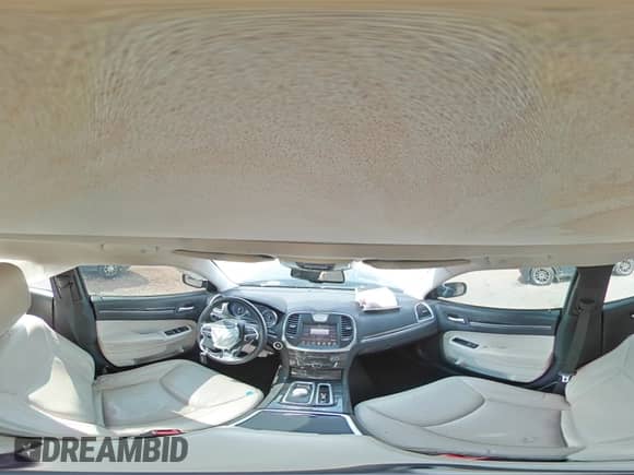 2016 Chrysler 300 Anniversary Edition с VIN 2C3CCARG1GH157217, выставлен на аукционе Copart как лот 69865975 с пробегом 151 073 миль миль и Списание • Salvage title. История ставок и продаж доступна на DreamBid. Изображение 14.