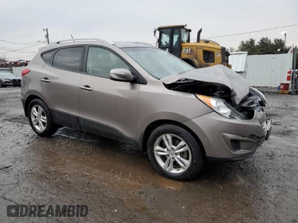 2012 Hyundai Tucson GLS с VIN KM8JUCAC0CU454387, выставлен на аукционе Copart как лот 47282675 с пробегом 69 158 миль миль и Списание • Salvage title. История ставок и продаж доступна на DreamBid. Изображение 4.