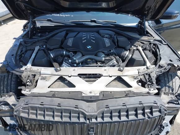 2021 BMW 7 Series 750i xDrive with VIN WBA7U2C04MCG45569, listed as a IAAI auction lot 42349642 with 52,652 mi miles and . Bid and sale history available at DreamBid. Image 10.