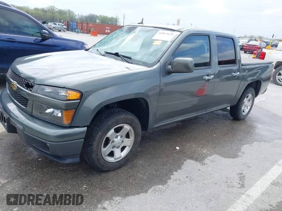 2010 Chevrolet Colorado 1LT with VIN 1GCDSCD98A8142007, listed as a IAAI auction lot 42017673 with 192,679 mi miles and . Bid and sale history available at DreamBid. Image 2.