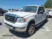 2004 Ford F-150 XLT z VIN 1FTPW14584KA51894, wystawiony jako IAAI lot #43200871 z przebiegiem 339 109 mil mil oraz . Historia ofert i sprzedaży dostępna na DreamBid. Obrazek 2.