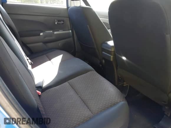 2019 Mitsubishi Outlander ES с VIN JA4AR3AU3KU009035, выставлен на аукционе IAAI как лот 43349739 с пробегом 167 889 миль миль и . История ставок и продаж доступна на DreamBid. Изображение 8.