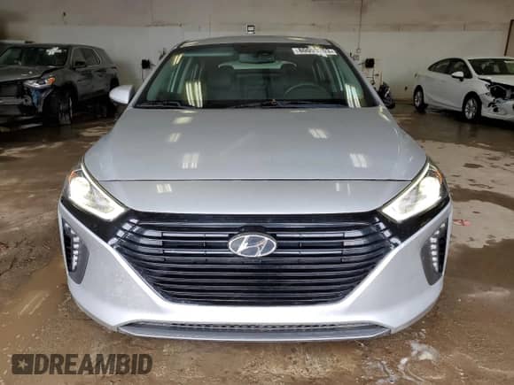 2017 Hyundai Ioniq Limited с VIN KMHC85LC0HU026736, выставлен на аукционе Copart как лот 80090203 с пробегом 104 876 миль миль и . История ставок и продаж доступна на DreamBid. Изображение 5.