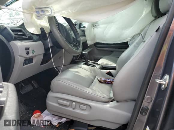 2019 Honda Pilot EX-L z VIN 5FNYF5H58KB031645, wystawiony jako Copart lot #69818455 z przebiegiem 95 819 mil mil oraz Szkoda całkowita • Salvage title. Historia ofert i sprzedaży dostępna na DreamBid. Obrazek 7.