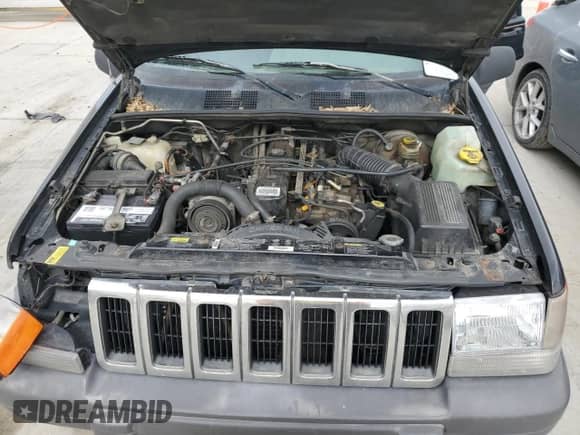 1996 Jeep Grand Cherokee с VIN 1J4EZ58S8TC106529, выставлен на аукционе Copart как лот 50163965 с пробегом 226 951 миль миль и Списание • Salvage title. История ставок и продаж доступна на DreamBid. Изображение 11.