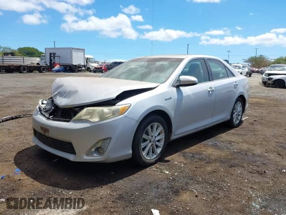 2013 Toyota Camry LE z VIN 4T1BD1FK1DU065025, wystawiony jako IAAI lot #42749481 z przebiegiem 88 374 mil mil oraz . Historia ofert i sprzedaży dostępna na DreamBid. Obrazek 2.