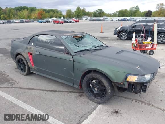 2001 Ford Mustang Standard z VIN 1FAFP40451F225342, wystawiony jako IAAI lot #43384737 z przebiegiem 86 953 mil mil oraz . Historia ofert i sprzedaży dostępna na DreamBid. Obrazek 1.