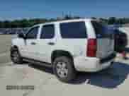 2008 Chevrolet Tahoe LS z VIN 1GNFC13C28J175537, wystawiony jako Copart lot #69518805 z przebiegiem 324 538 mil mil oraz Nie do naprawy • Non repairable. Historia ofert i sprzedaży dostępna na DreamBid. Obrazek 2.