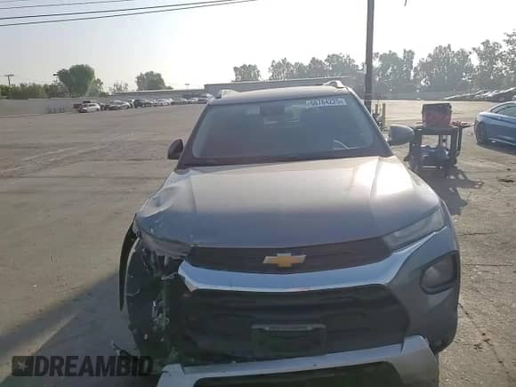 2022 Chevrolet TrailBlazer LT z VIN KL79MPSL1NB060292, wystawiony jako Copart lot #68784225 z przebiegiem 123 428 mil mil oraz Szkoda całkowita • Salvage title. Historia ofert i sprzedaży dostępna na DreamBid. Obrazek 14.