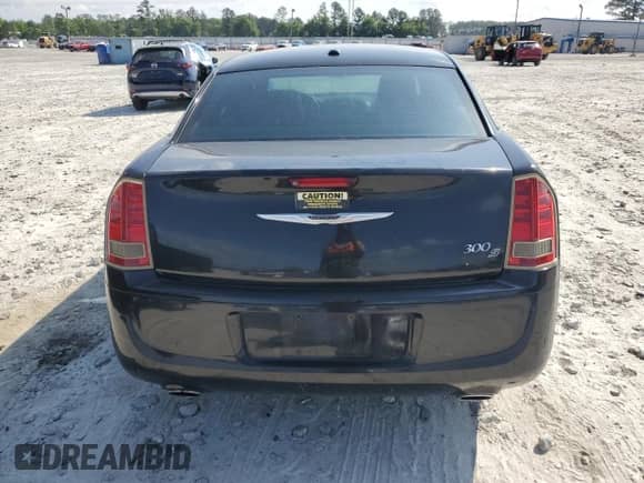 2014 Chrysler 300 S with VIN 2C3CCABG2EH138604, listed as a Copart auction lot 55474345 with 233,659 mi miles and Non repairable. Bid and sale history available at DreamBid. Image 6.
