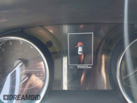 2020 Toyota Camry LE z VIN 4T1C11AKXLU922557, wystawiony jako IAAI lot #43231937 z przebiegiem 99 903 mil mil oraz . Historia ofert i sprzedaży dostępna na DreamBid. Obrazek 15.