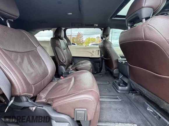 2022 Toyota Sienna Platinum с VIN 5TDERKEC5NS111495, выставлен на аукционе Copart как лот 90078955 с пробегом 90 876 миль миль и Чистый • Clean title. История ставок и продаж доступна на DreamBid. Изображение 6.