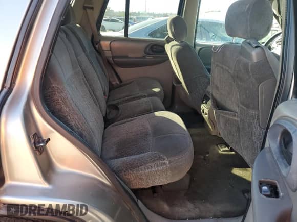 2002 Chevrolet TrailBlazer LTZ с VIN 1GNDT13SX22164589, выставлен на аукционе Copart как лот 90078765 с пробегом Не указан миль и Списание • Salvage title. История ставок и продаж доступна на DreamBid. Изображение 11.