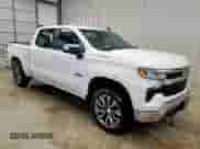 2022 Chevrolet Silverado 1500 LT z VIN 2GCUDDEDXN1512580, wystawiony jako Copart lot #69141285 z przebiegiem 141 034 mil mil oraz Czysty tytuł • Clean title. Historia ofert i sprzedaży dostępna na DreamBid. Obrazek 4.