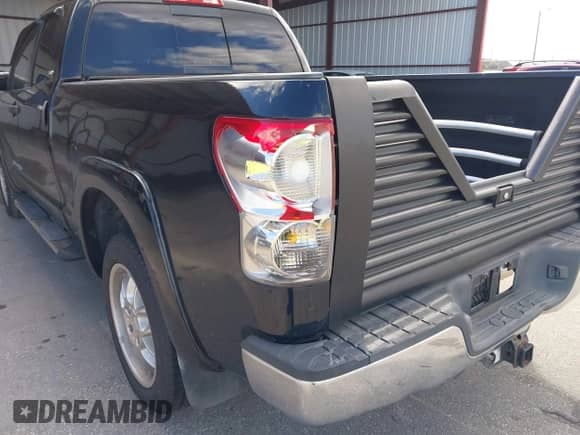 2007 Toyota Tundra SR5 с VIN 5TFRV54197X015039, выставлен на аукционе IAAI как лот 43473315 с пробегом 136 368 миль миль и . История ставок и продаж доступна на DreamBid. Изображение 6.