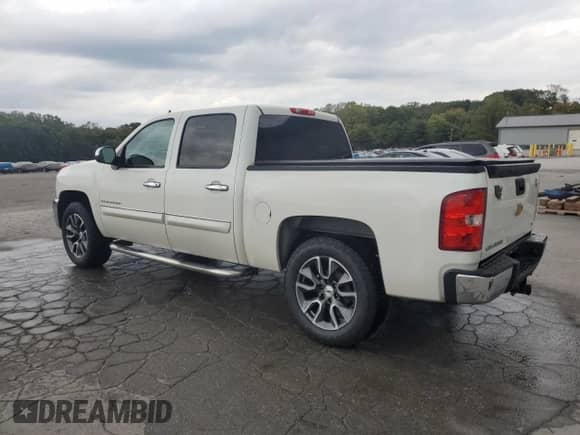 2012 Chevrolet Silverado 1500 LT с VIN 3GCPCSE06CG236405, выставлен на аукционе Copart как лот 85368295 с пробегом 118 545 миль миль и Списание • Salvage title. История ставок и продаж доступна на DreamBid. Изображение 2.