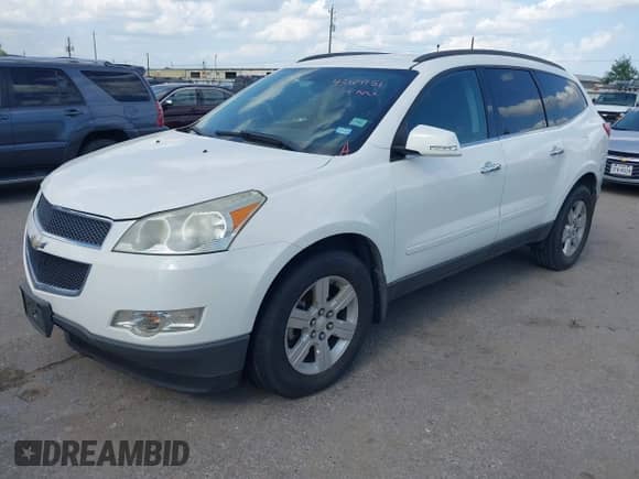 2011 Chevrolet Traverse 1LT с VIN 1GNKRGED2BJ379140, выставлен на аукционе IAAI как лот 43101751 с пробегом 179 683 миль миль и . История ставок и продаж доступна на DreamBid. Изображение 2.