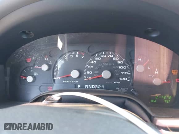 2003 Ford Explorer XLT with VIN 1FMZU63KX3ZB24039, listed as a IAAI auction lot 42797837 with 217,272 mi miles and . Bid and sale history available at DreamBid. Image 7.