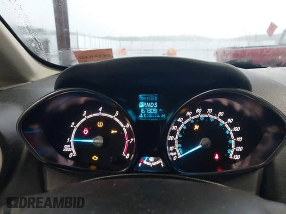 2015 Ford Fiesta SE с VIN 3FADP4BJ4FM200112, выставлен на аукционе IAAI как лот 43383186 с пробегом 167 309 миль миль и . История ставок и продаж доступна на DreamBid. Изображение 7.